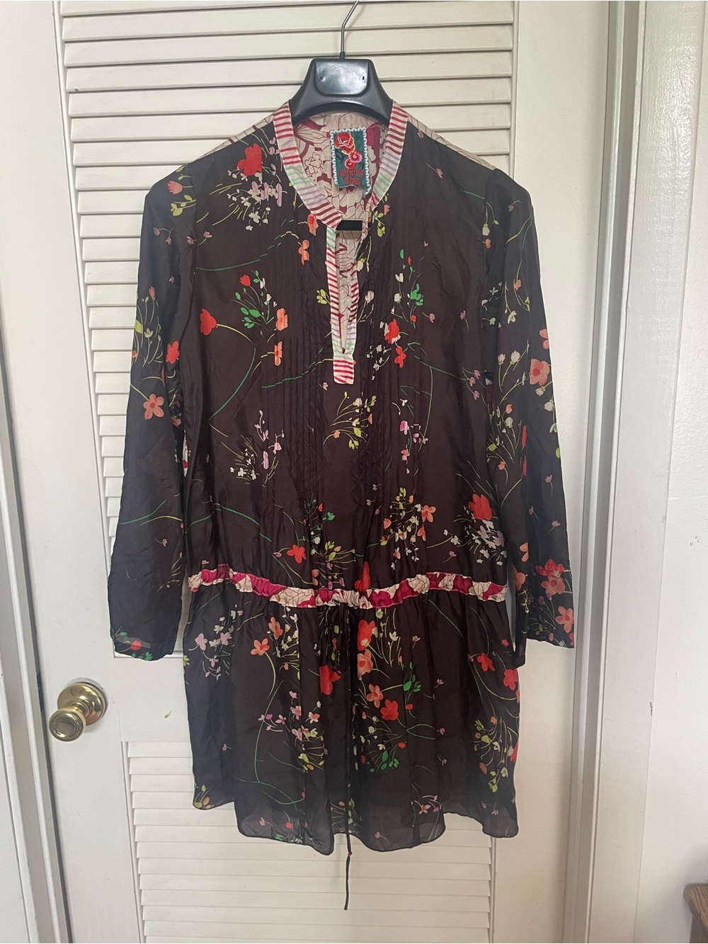 Johnny Was 100% Silk Floral Tunic - Picture 2 of 9